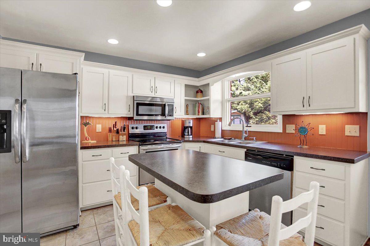 57 Springhouse Road Lancaster, PA 17603 - Photo 14 of 44 Kitchen