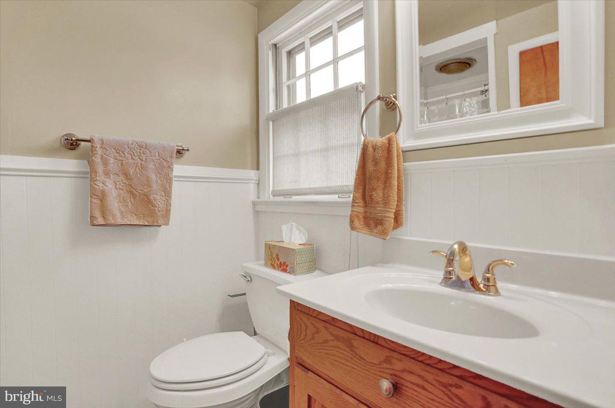 57 Springhouse Road Lancaster, PA 17603 - Photo 21 of 44 Full Bath