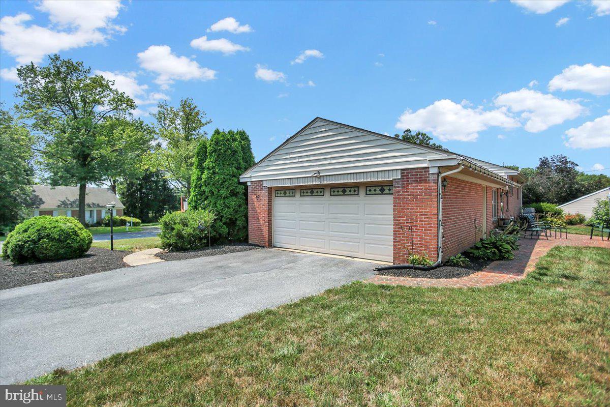 57 Springhouse Road Lancaster, PA 17603 - Photo 36 of 44 Garage