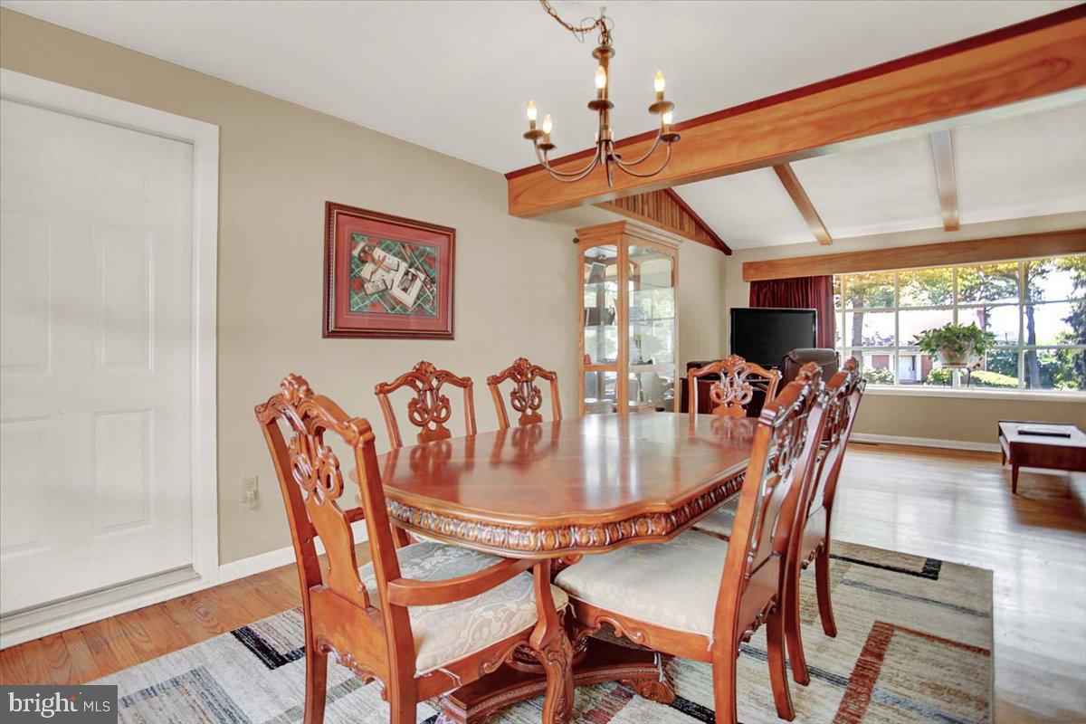 57 Springhouse Road Lancaster, PA 17603 - Photo 10 of 44 Dining Room