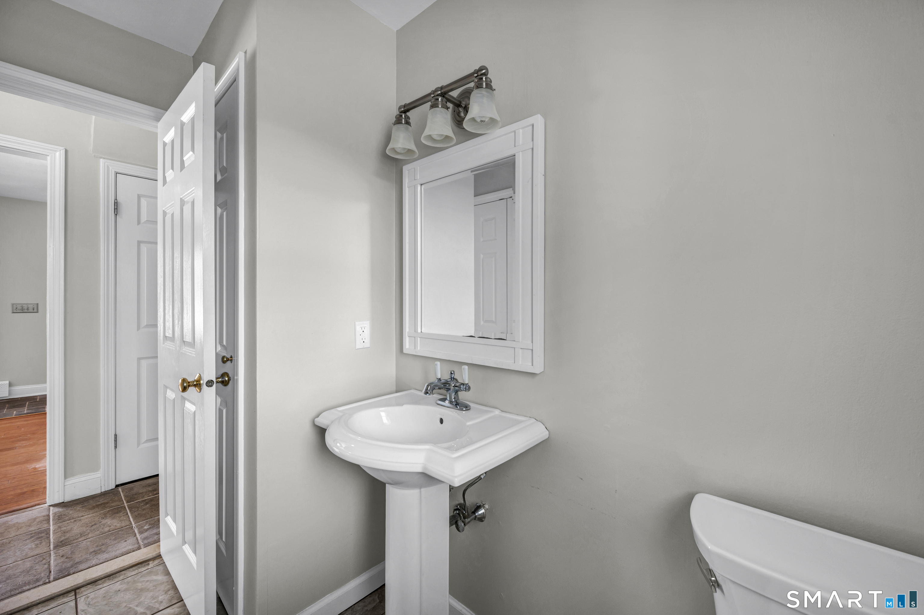 4 Copper Ridge Circle, Unit 4 Guilford, CT 06437 - Photo 18 of 34