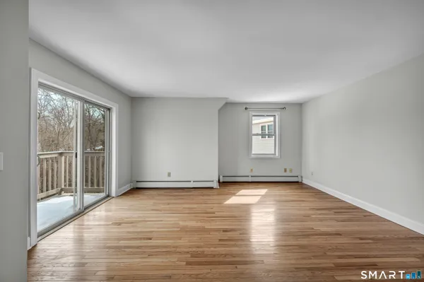 $450,000 | 4 Copper Ridge Circle, Unit 4, Guilford, CT 06437