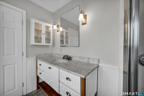 $450,000 | 4 Copper Ridge Circle, Unit 4, Guilford, CT 06437