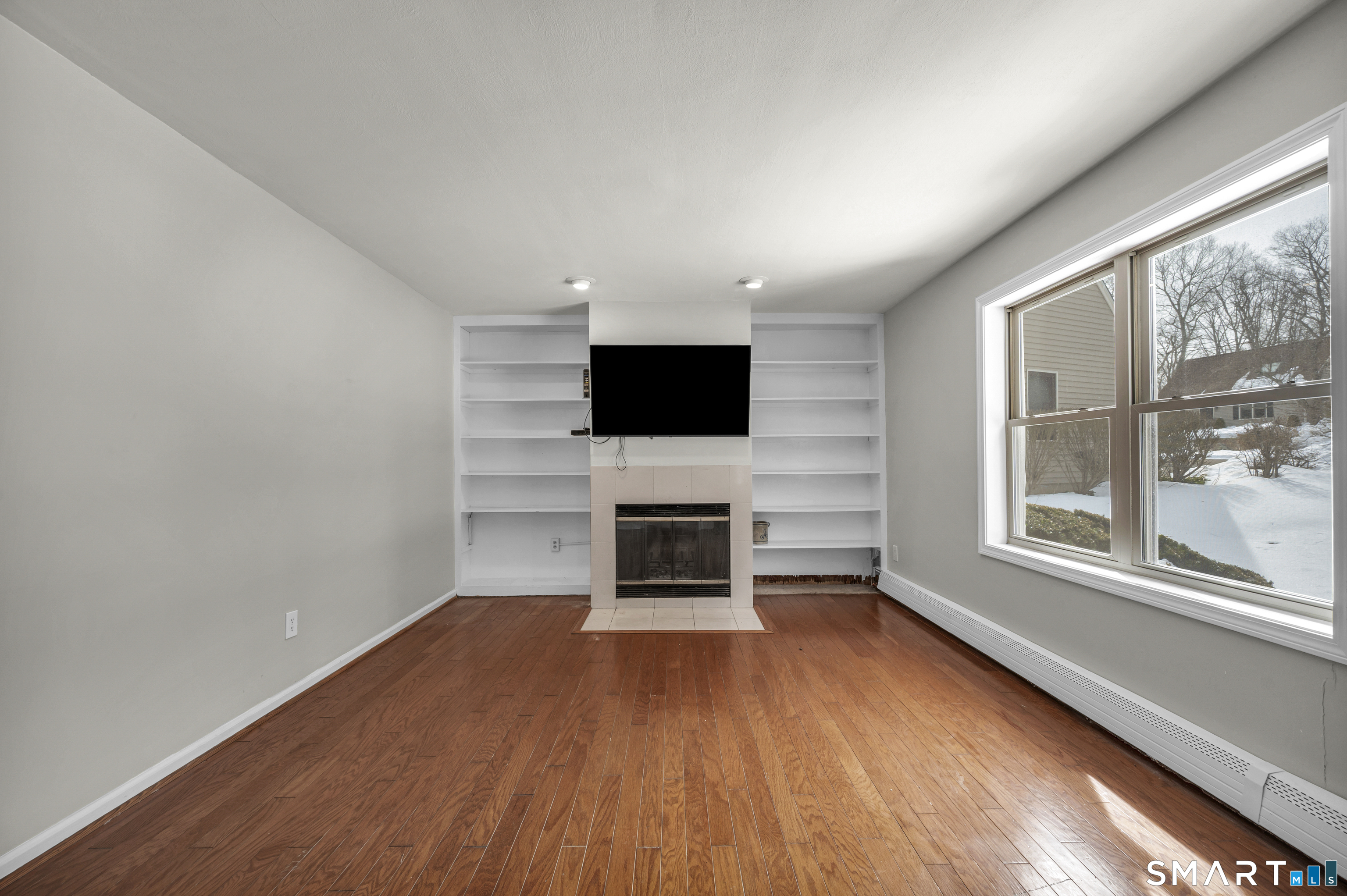 4 Copper Ridge Circle, Unit 4 Guilford, CT 06437 - Photo 4 of 34