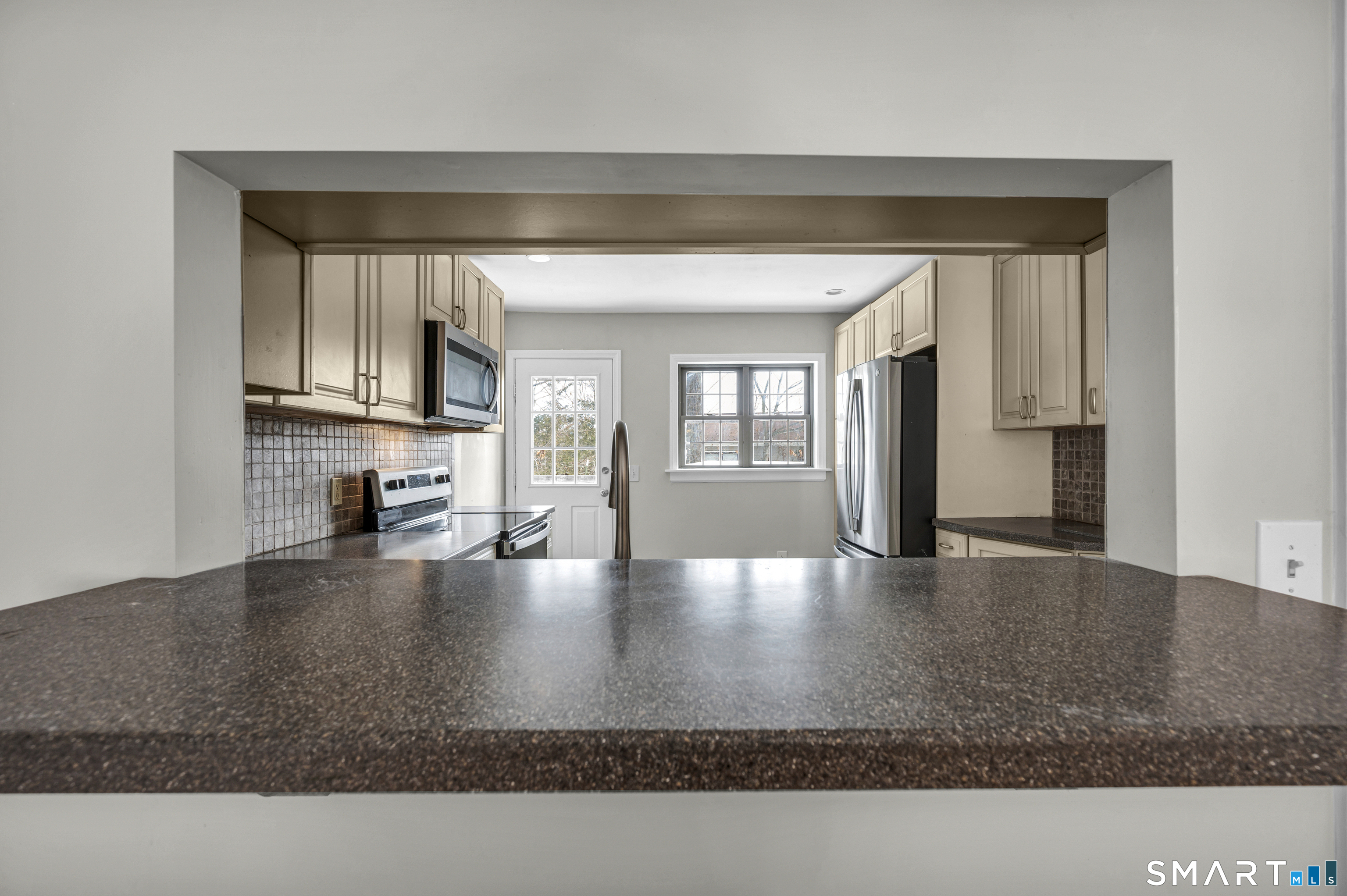 4 Copper Ridge Circle, Unit 4 Guilford, CT 06437 - Photo 10 of 34