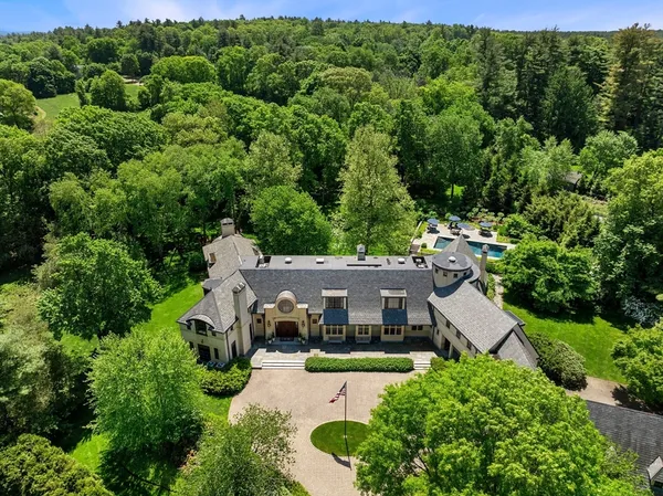 $11,750,000 | 15 Claridge Drive, Weston, MA 02493