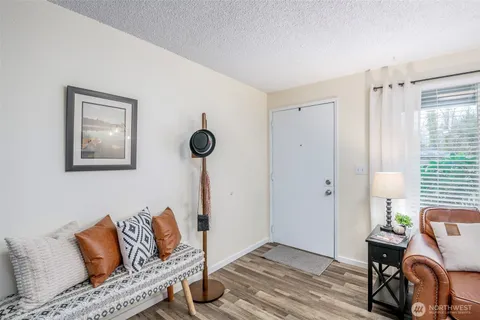 $625,000 | 5609-5611 104th Street East, Puyallup, WA 98373