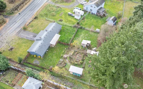 $625,000 | 5609-5611 104th Street East, Puyallup, WA 98373