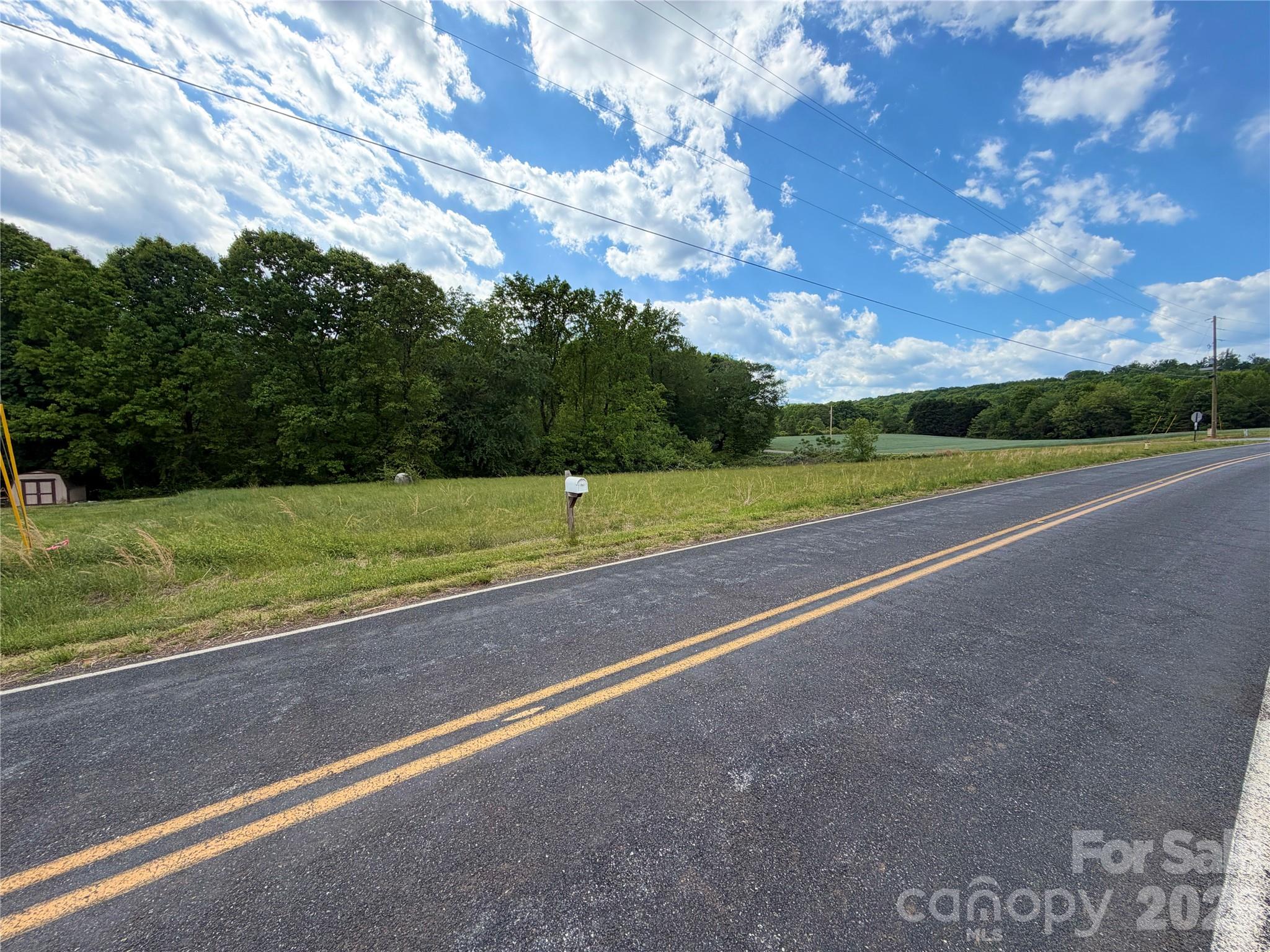 1283 Pisgah Road Hiddenite, NC 28636 - Photo 5 of 6