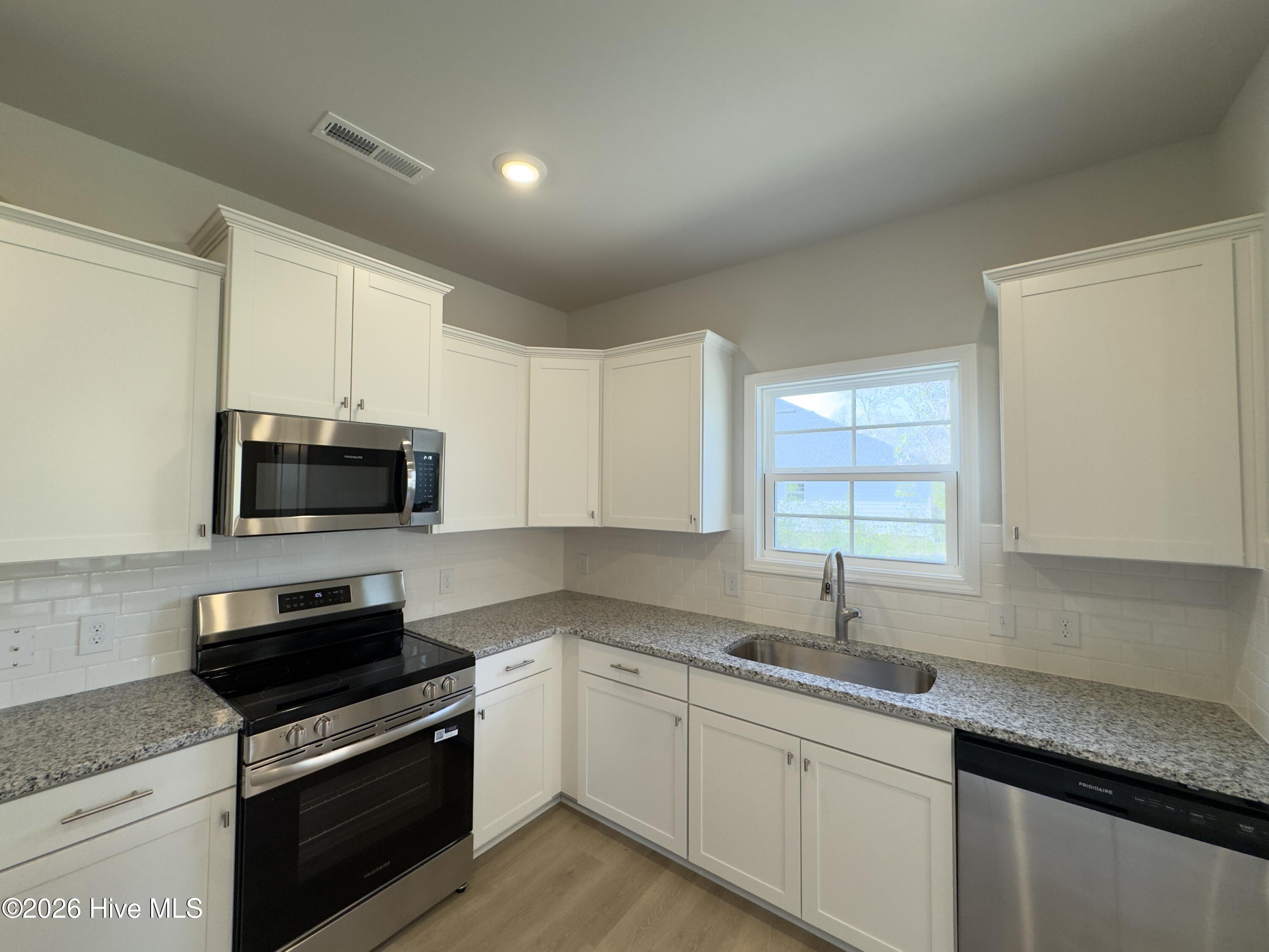 3206 Rutledge Cross Southwest Shallotte, NC 28470 - Photo 7 of 24 IMG_6697