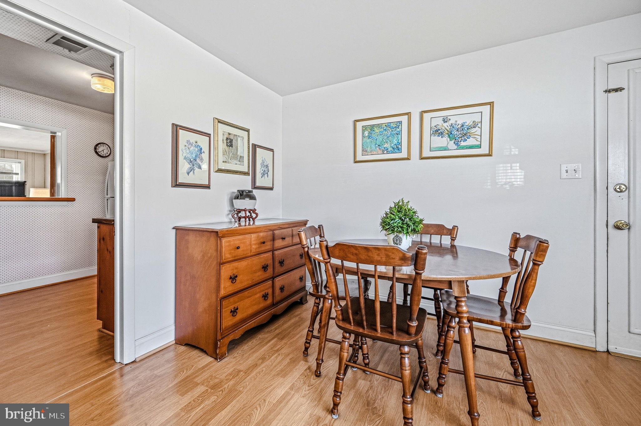 2414 Caney Road Wilmington, DE 19810 - Photo 30 of 37 Dining Area