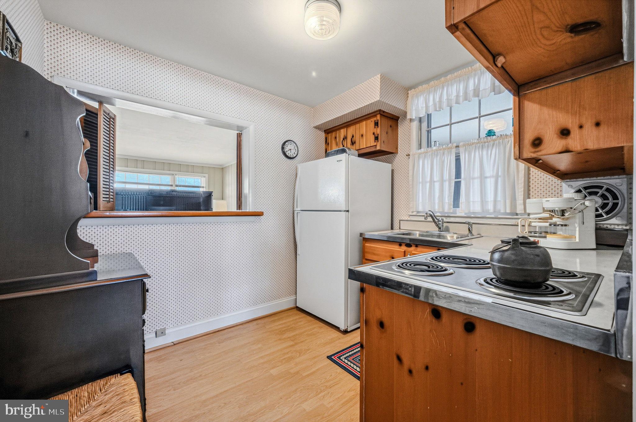 2414 Caney Road Wilmington, DE 19810 - Photo 31 of 37 2nd Kitchen