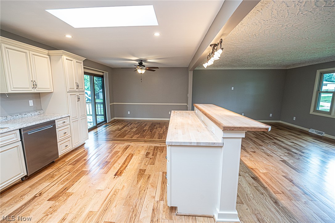 2210 Portage Line Road Uniontown, OH 44685 - Photo 11 of 35