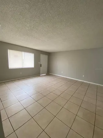 $1,200 | 3873 Janeen Circle, Mulberry, FL 33860