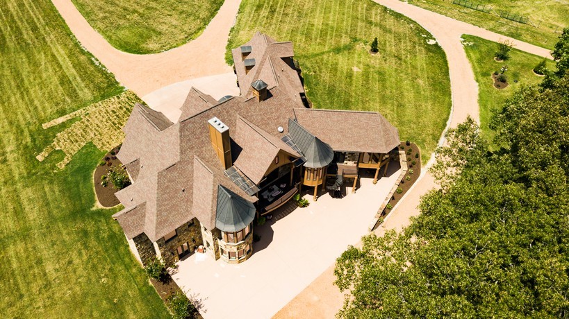 3747 Armstrong Road Springfield, TN 37172 - Photo 5 of 50 an aerial view of a house with swimming pool