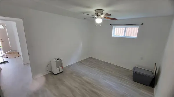 $1,300 | 4461 Highridge Street, Unit 2, Pittsburgh, PA 15214
