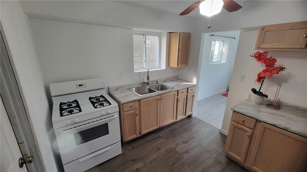 4461 Highridge Street, Unit 2 Pittsburgh, PA 15214 - Photo 6 of 15