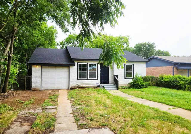 $227,000 | 5816 Kilpatrick Avenue, Fort Worth, TX 76107