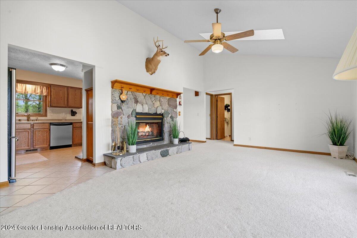9380 Clark Road Grand Ledge, MI 48837 - Photo 22 of 39 32-Media Jett-31