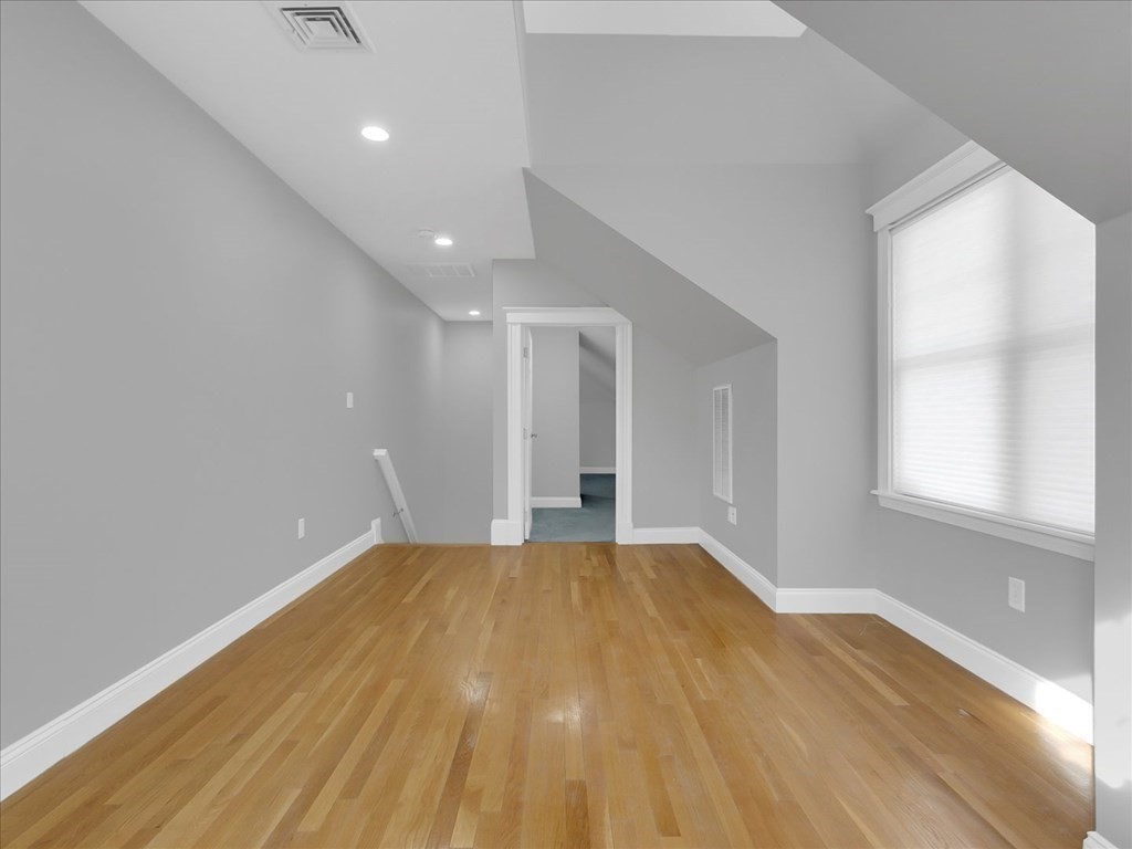 117 Sutherland Road, Unit 117 Boston, MA 02135 - Photo 30 of 42