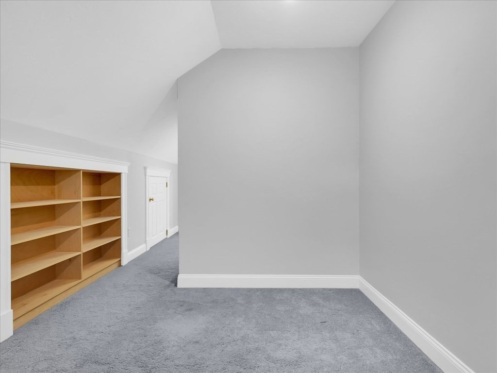 117 Sutherland Road, Unit 117 Boston, MA 02135 - Photo 33 of 42