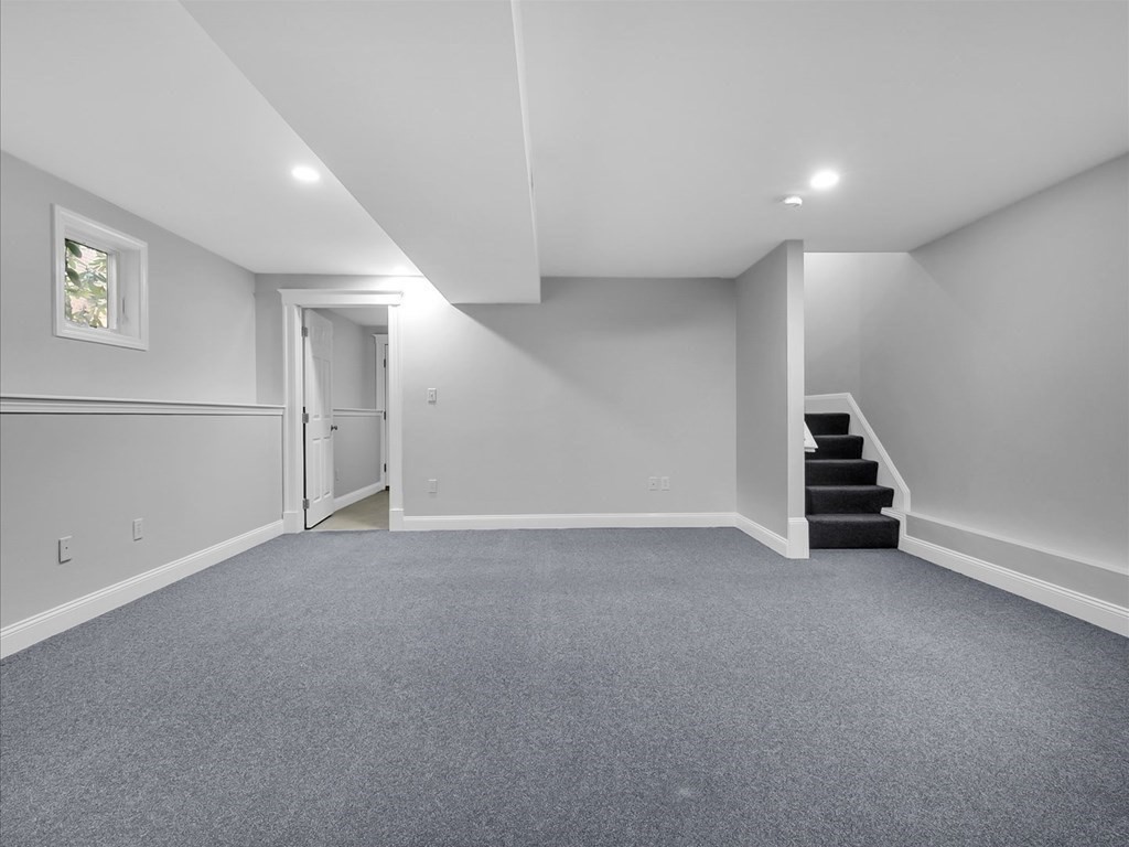 117 Sutherland Road, Unit 117 Boston, MA 02135 - Photo 34 of 42