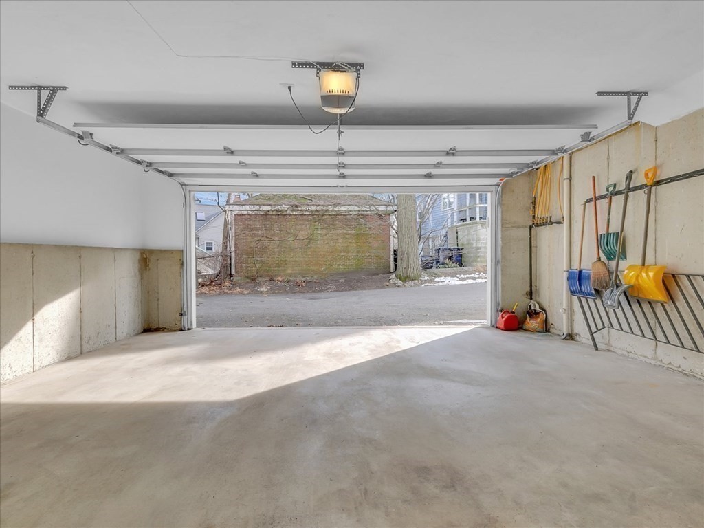 117 Sutherland Road, Unit 117 Boston, MA 02135 - Photo 38 of 42
