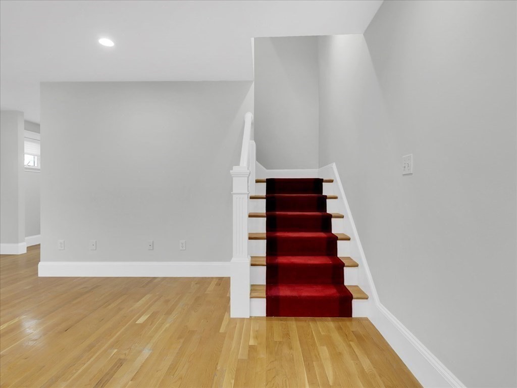 117 Sutherland Road, Unit 117 Boston, MA 02135 - Photo 8 of 42