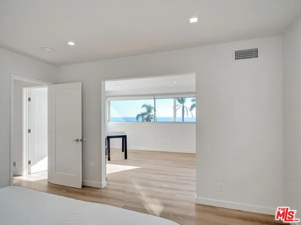 $25,000 | 18109 Coastline Drive, Malibu, CA 90265