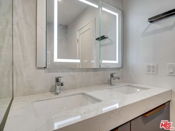 $25,000 | 18109 Coastline Drive, Malibu, CA 90265