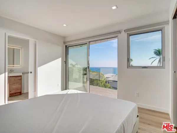 $25,000 | 18109 Coastline Drive, Malibu, CA 90265
