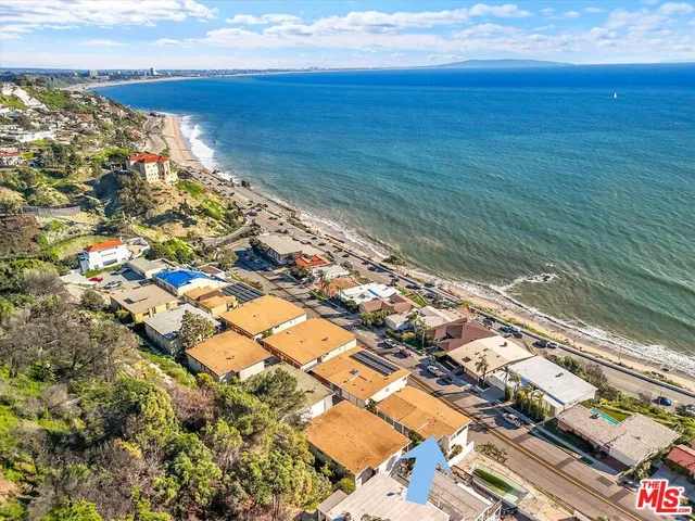 $25,000 | 18109 Coastline Drive, Malibu, CA 90265