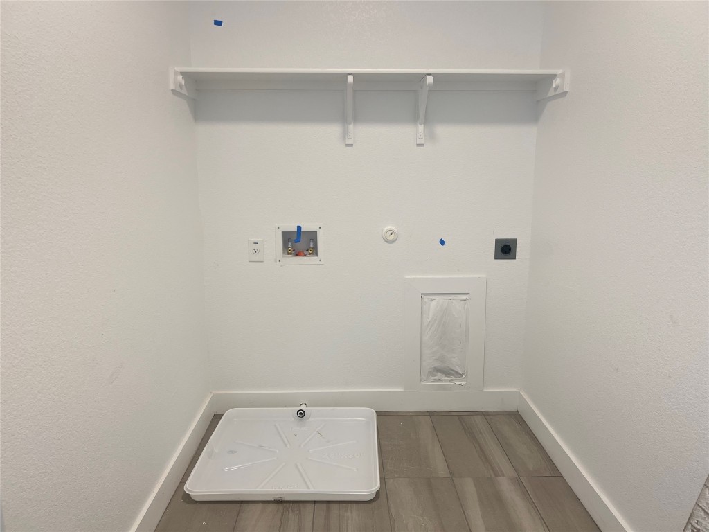 1507 Corsac Way Austin, TX 78758 - Photo 13 of 14 close up of a white marble wall