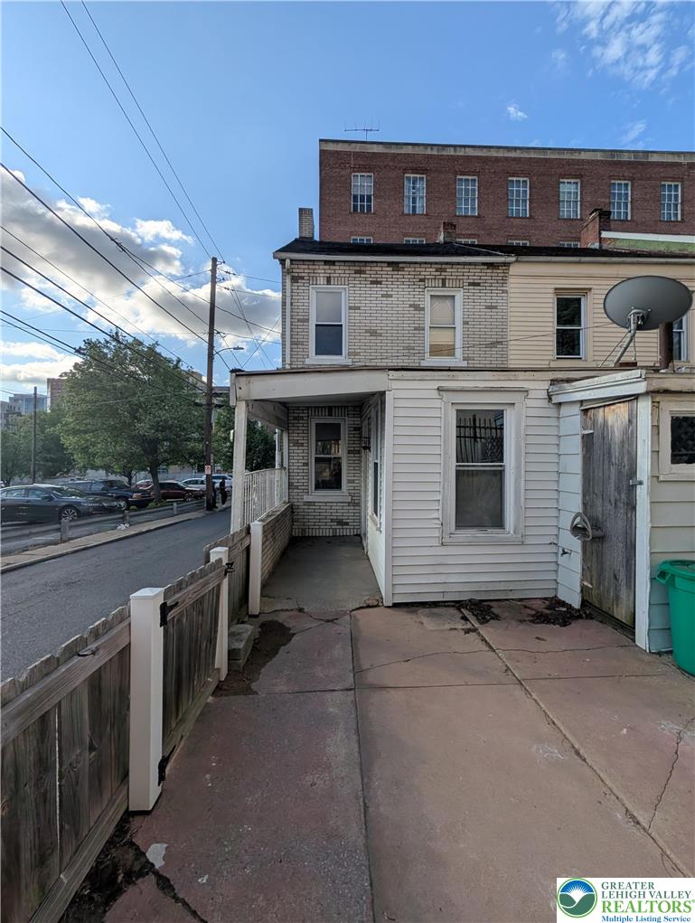 723 Chestnut Street Allentown, PA 18102 - Photo 13 of 25 a view of a street with seating area