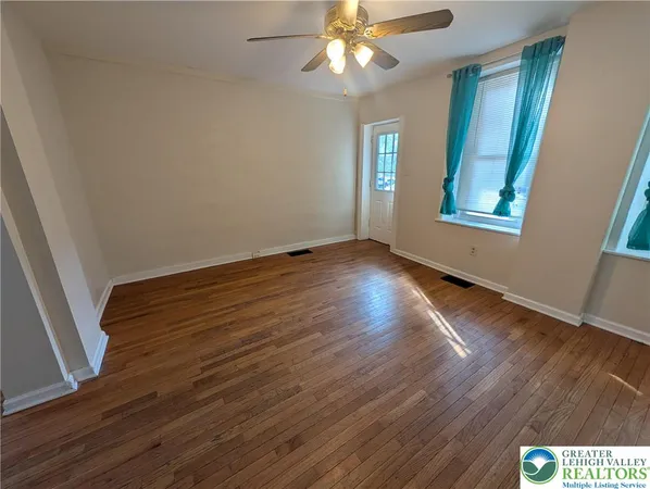 $1,250 | 723 Chestnut Street, Allentown, PA 18102