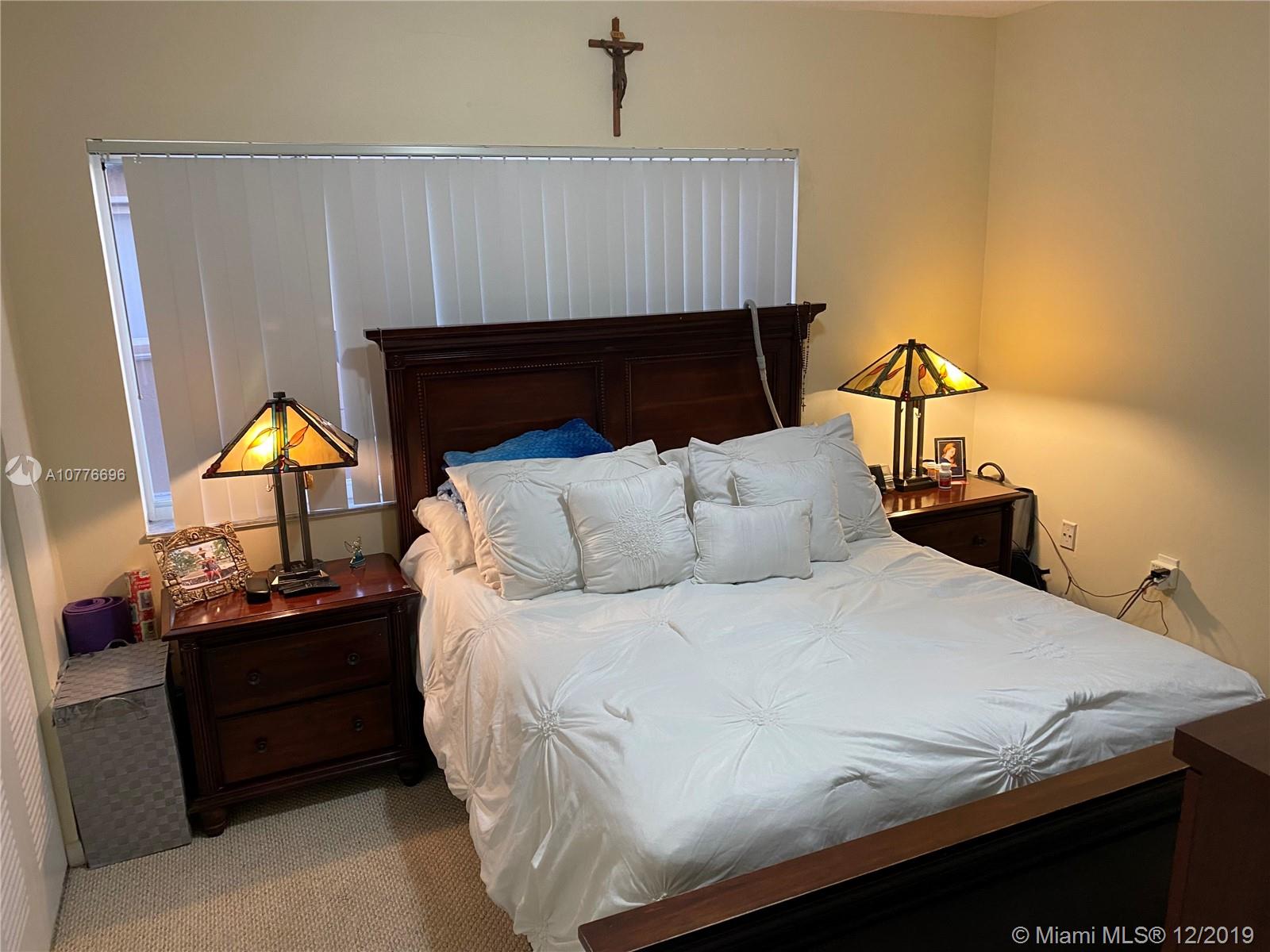 242 Riviera Circle Weston, FL 33326 - Photo 13 of 17