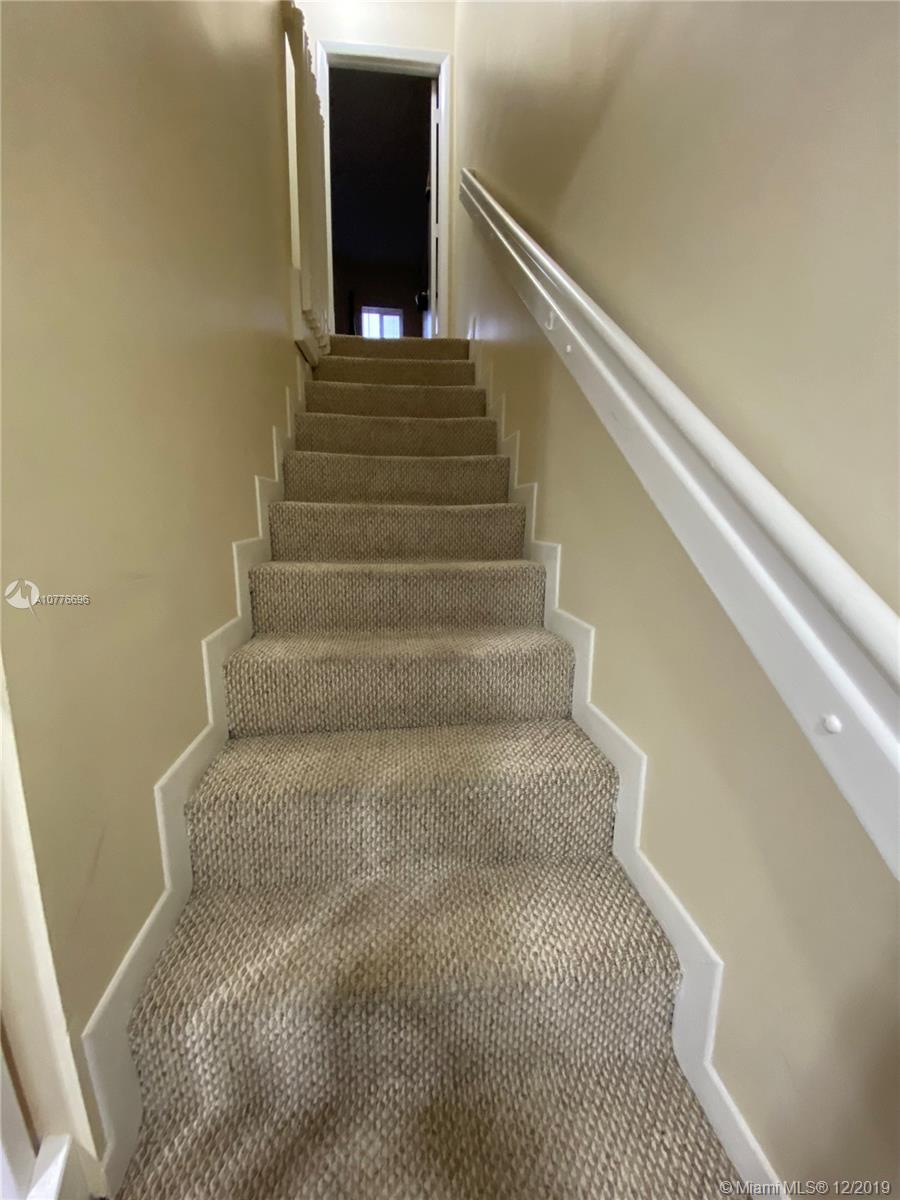 242 Riviera Circle Weston, FL 33326 - Photo 16 of 17