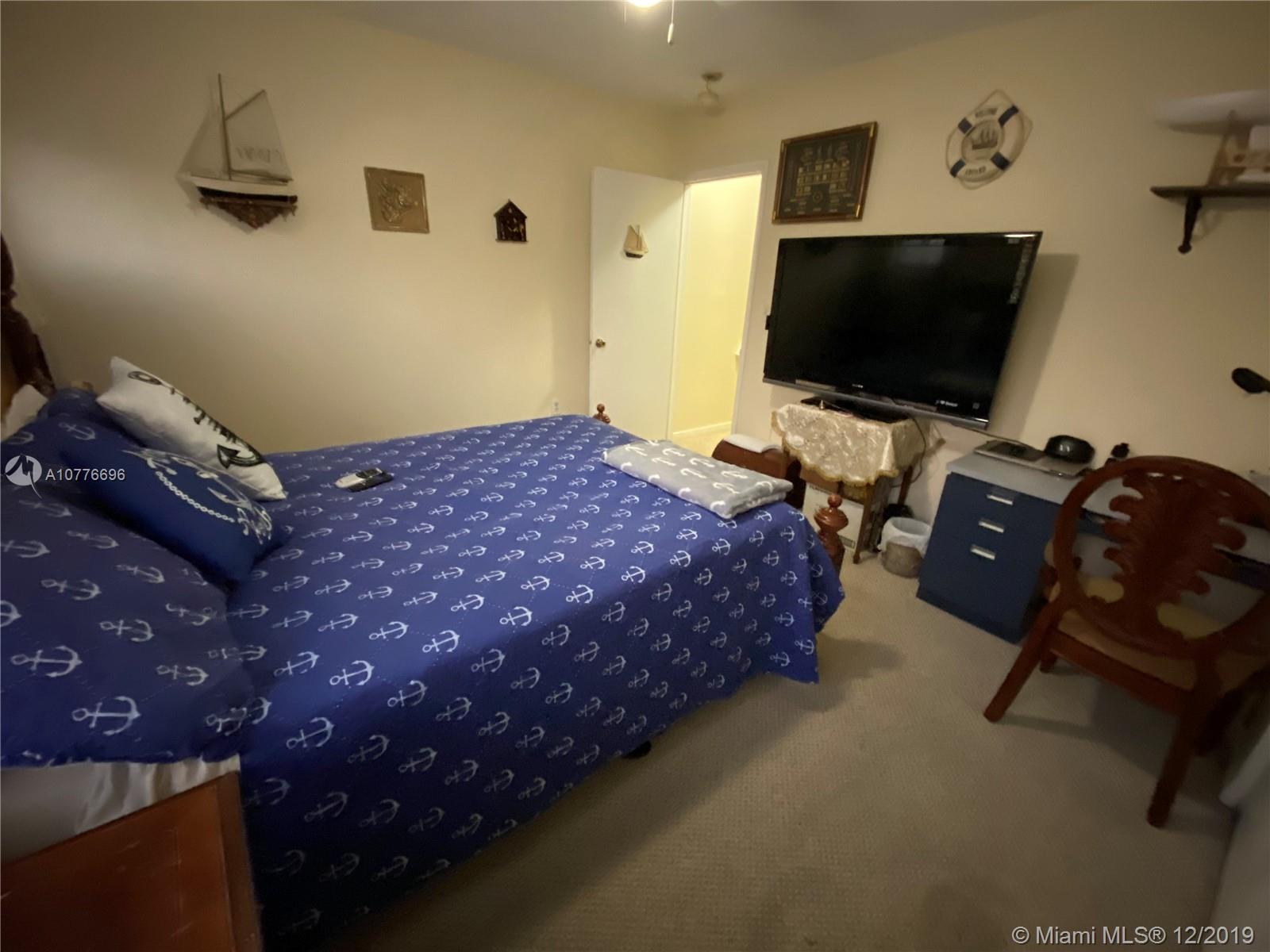 242 Riviera Circle Weston, FL 33326 - Photo 17 of 17