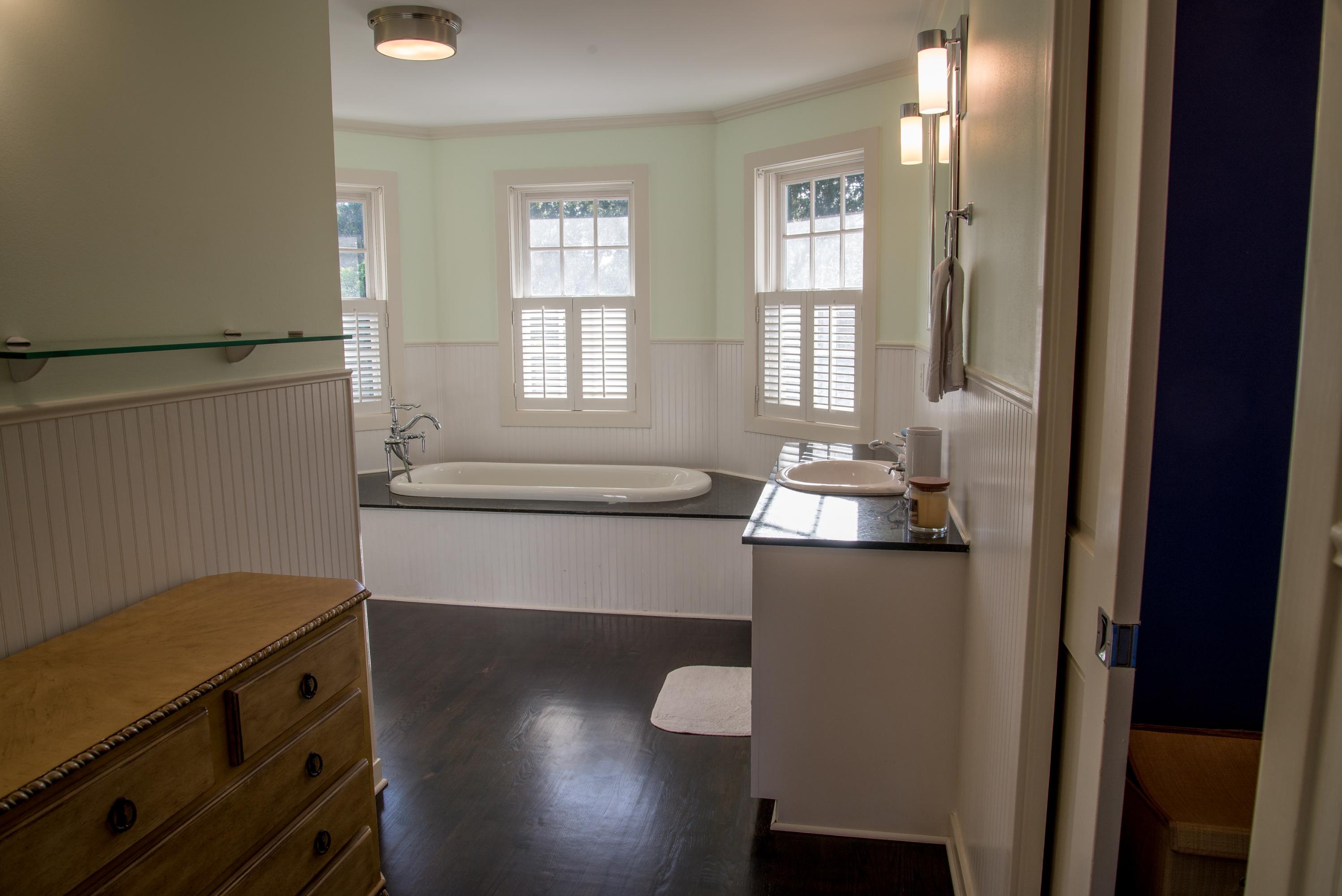 18372 Southeast Heritage Drive Tequesta, FL 33469 - Photo 20 of 47 Master Bath