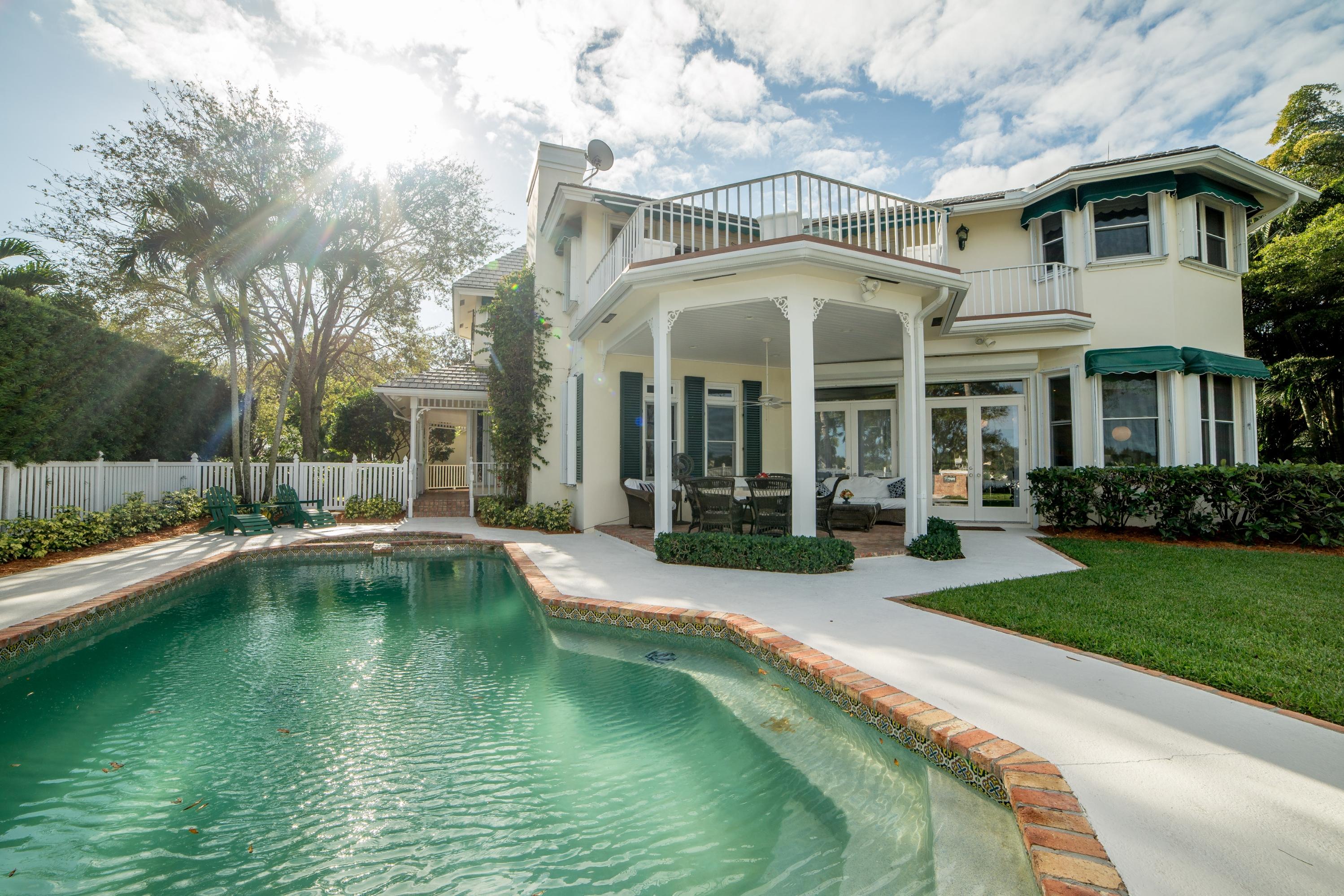 18372 Southeast Heritage Drive Tequesta, FL 33469 - Photo 29 of 47 Exterior of Home & pool