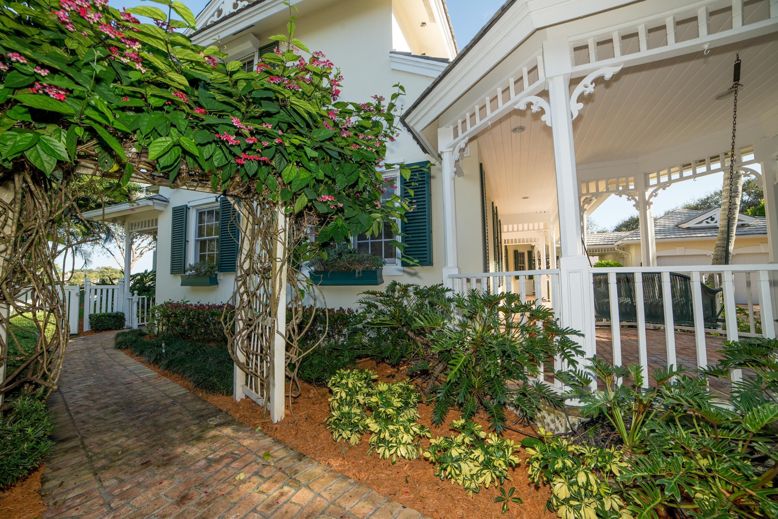 18372 Southeast Heritage Drive Tequesta, FL 33469 - Photo 38 of 47 Side of House