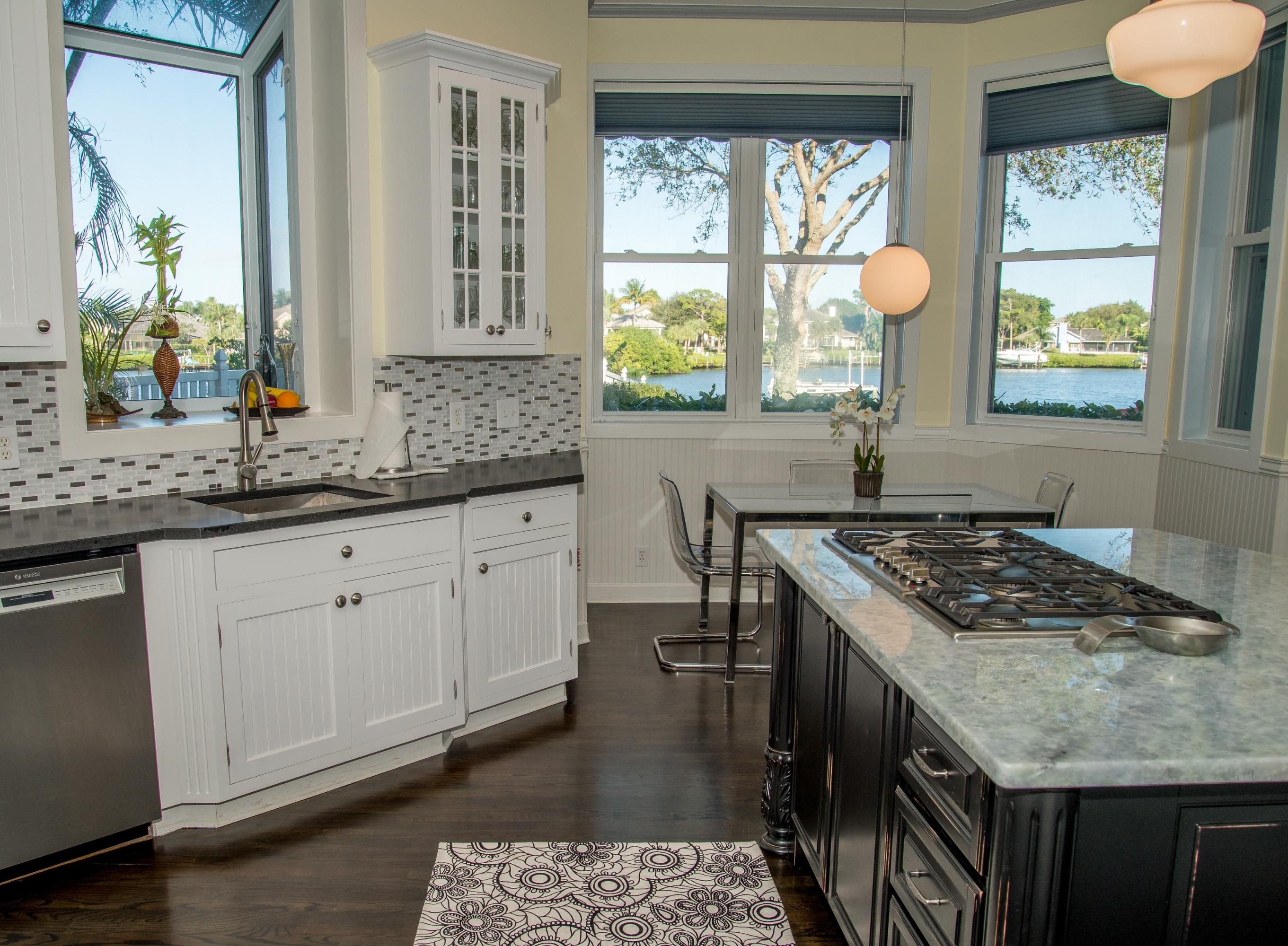 18372 Southeast Heritage Drive Tequesta, FL 33469 - Photo 7 of 47 Kitchen2