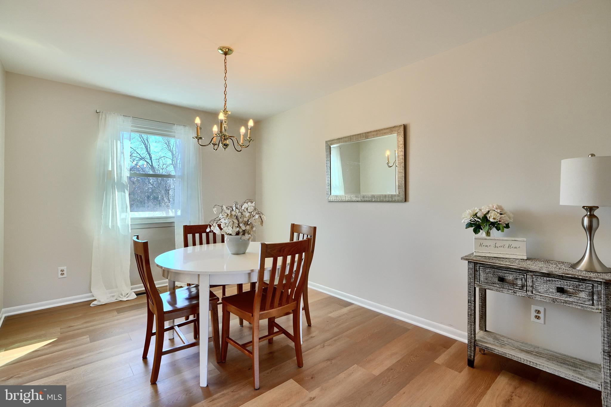3661 Rockberry Road Baltimore, MD 21234 - Photo 6 of 29 Gallery Image 6