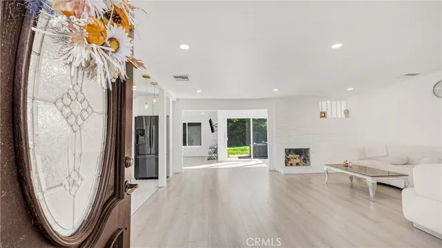 $1,050,000 | 11200 Amestoy Avenue, Granada Hills, CA 91344
