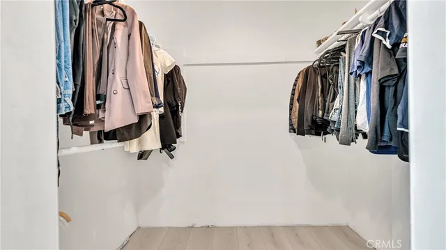 $1,050,000 | 11200 Amestoy Avenue, Granada Hills, CA 91344