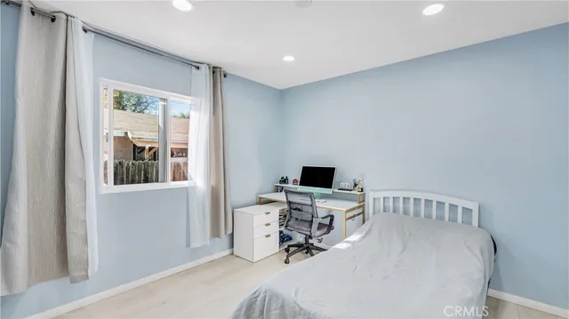 $1,050,000 | 11200 Amestoy Avenue, Granada Hills, CA 91344