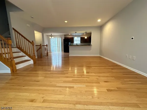 $3,099 | 33 Ronald Drive, Somerset, NJ 08873