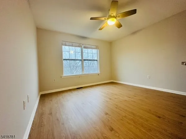 $3,099 | 33 Ronald Drive, Somerset, NJ 08873