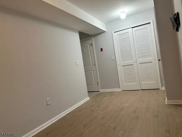 $2,999 | 33 Ronald Drive, Somerset, NJ 08873