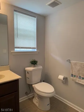 $2,999 | 33 Ronald Drive, Somerset, NJ 08873